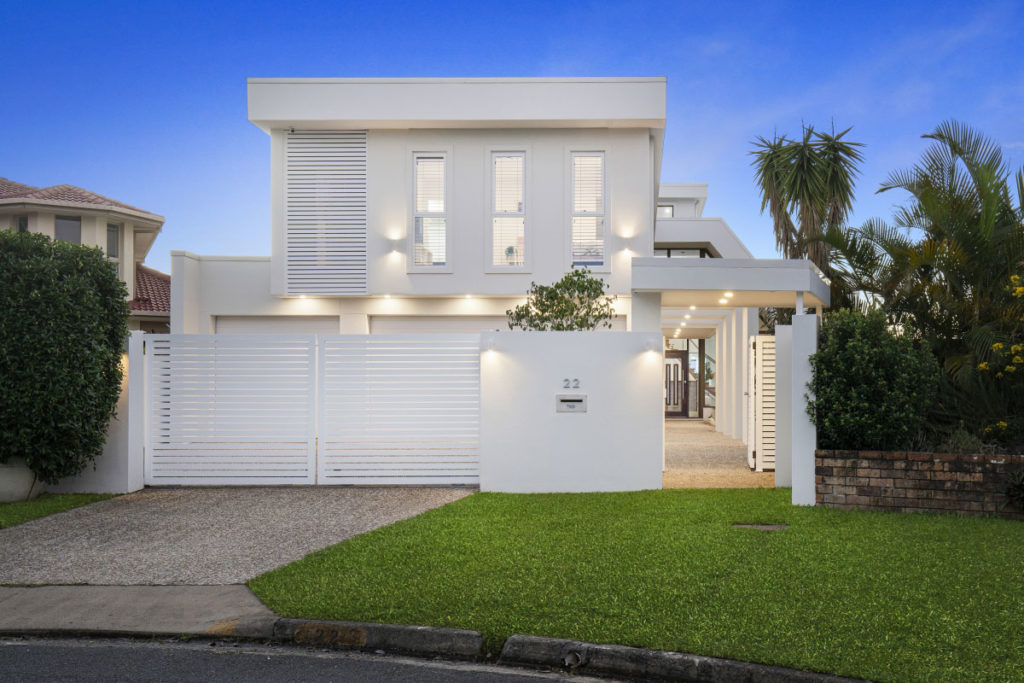 Modern exterior of custom home by Gold Coast builder All Round Building Services in Sorrento
